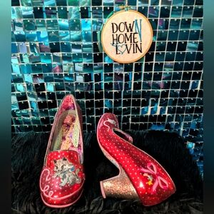 Embroidered Cat Design Women's Heels